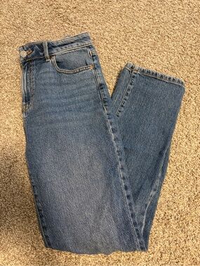 RW&CO. Women's Medium Blue High-Rise Straight Jeans